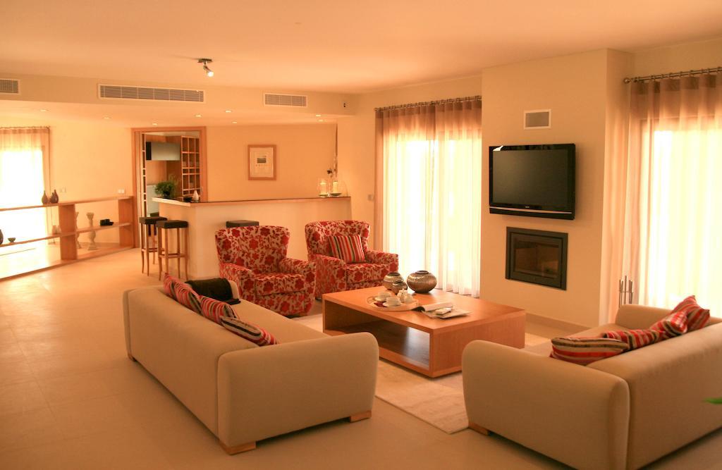 Amendoeira Golf Resort Armacao de Pera Room photo